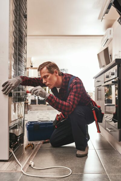 Advantages of Choosing a Local Electrician: What You Should Know