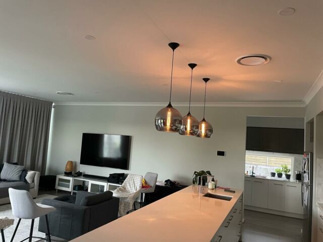 The team at DTTW have been busy in a house built in Mount Gravatt - installation of pendant lights over an island bench and wall lights over the stairs. Get in touch if you would like to add feature lighting in your home. 🏠 💡 📞 0408 805 066